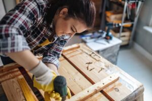 Furniture carpenter job in Canada